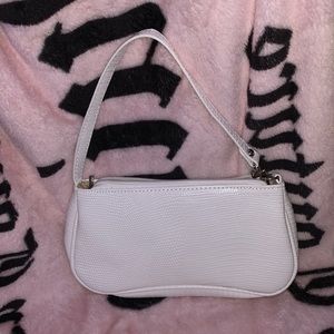 Hand bag